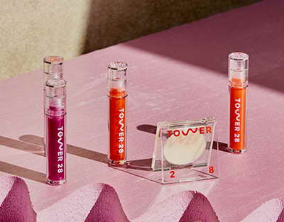 Золото пользуется слабостью доллара